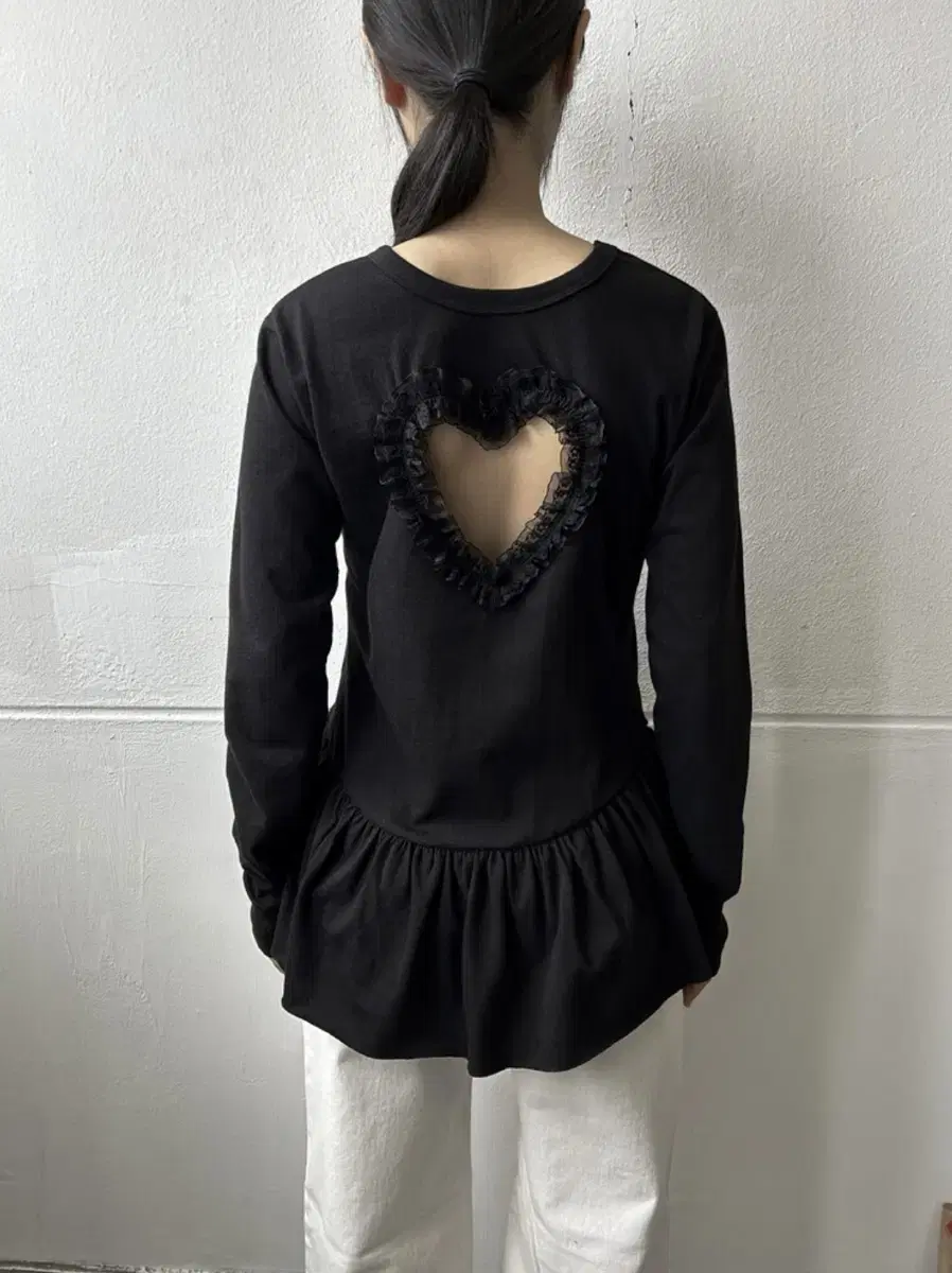 동은 dress T-shirt (black)